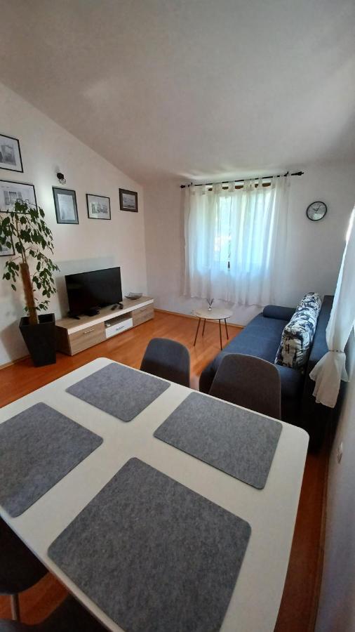 Apartment Damiani Umag Eksteriør billede